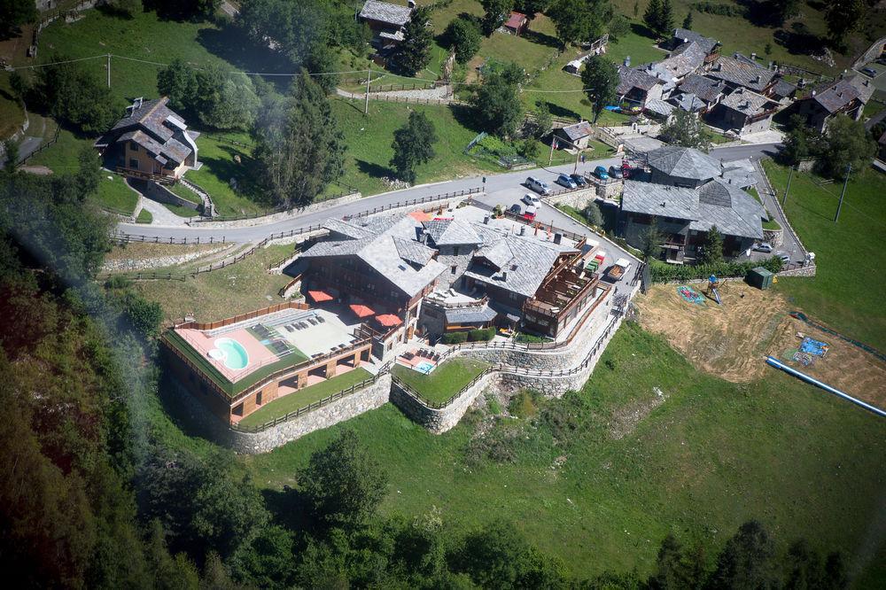 Mont Avic Resort & Wellness Champdepraz Exterior photo